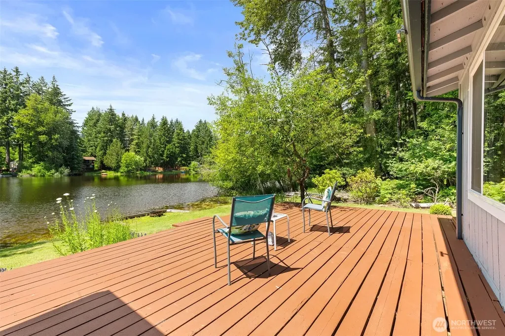 7910 Warbler Court SE Olympia WA 98513