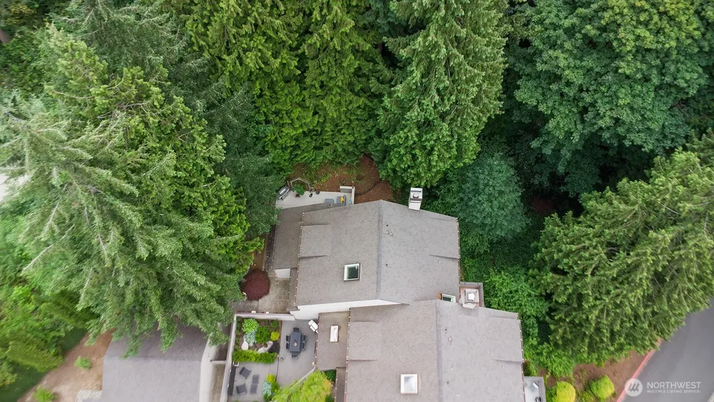 4818 102nd Lane NE Kirkland WA 98033