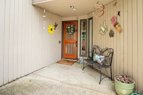 4818 102nd Lane NE Kirkland WA 98033