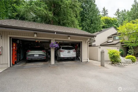 4818 102nd Lane NE Kirkland WA 98033