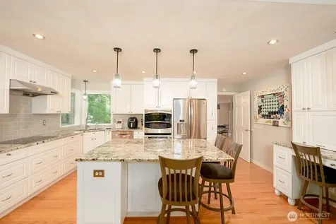 4818 102nd Lane NE Kirkland WA 98033