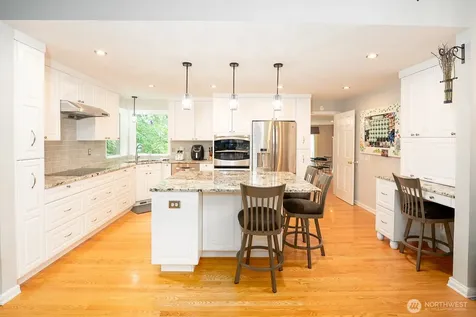 4818 102nd Lane NE Kirkland WA 98033