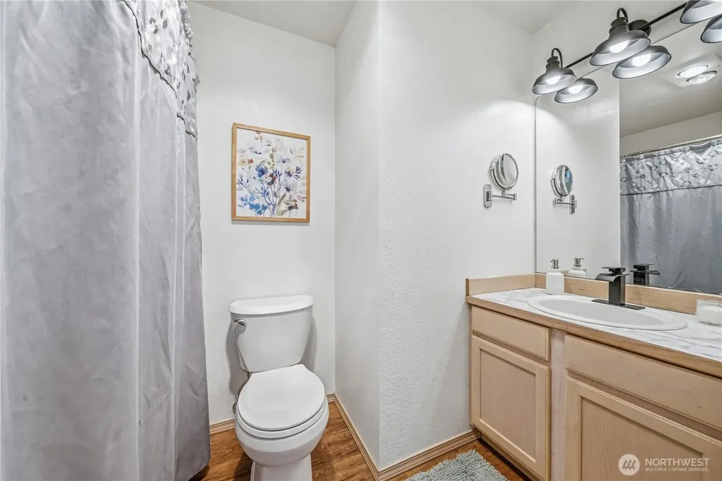 6113 148th Avenue NE Lake Stevens WA 98258