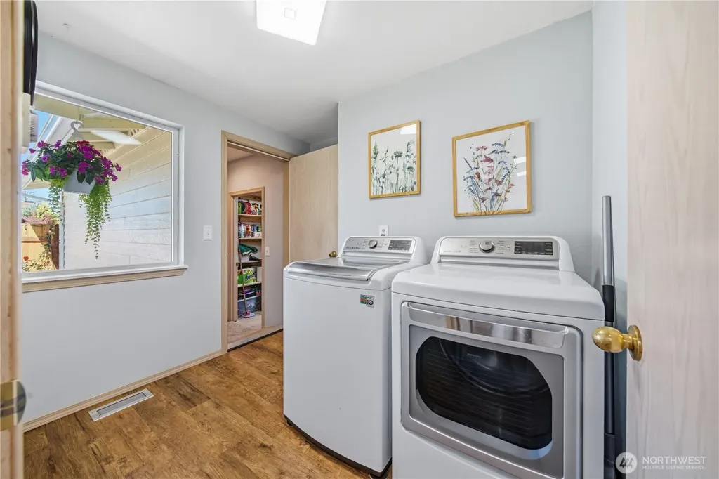 6113 148th Avenue NE Lake Stevens WA 98258