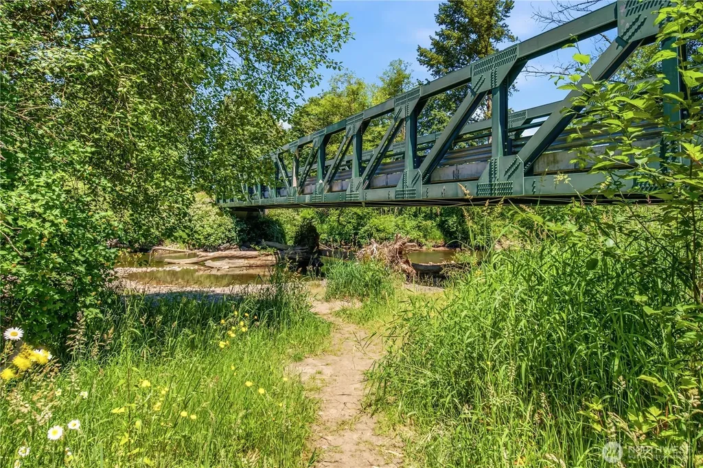 6113 148th Avenue NE Lake Stevens WA 98258