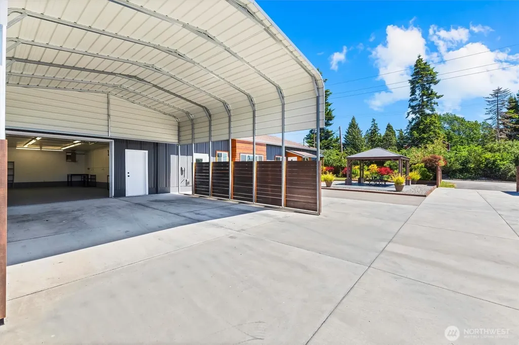 3275 Bennett Drive Bellingham WA 98225