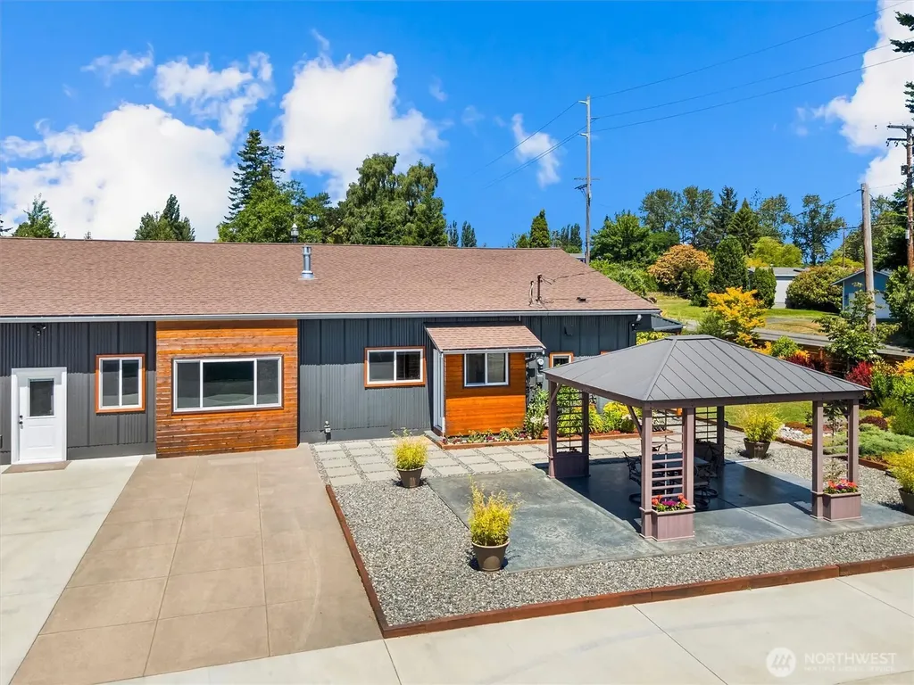 3275 Bennett Drive Bellingham WA 98225