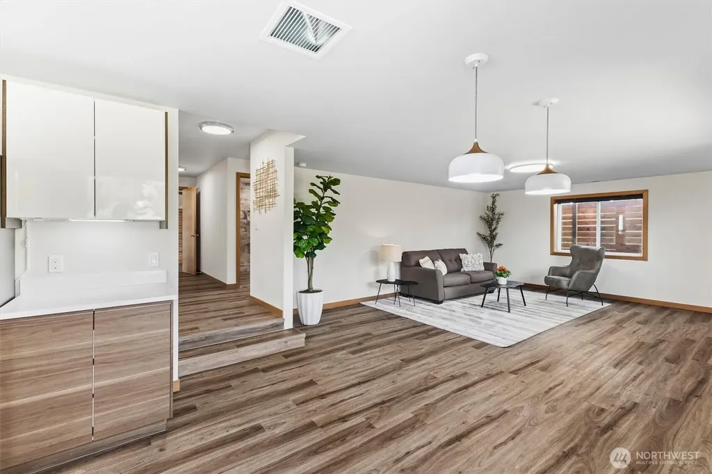 3275 Bennett Drive Bellingham WA 98225