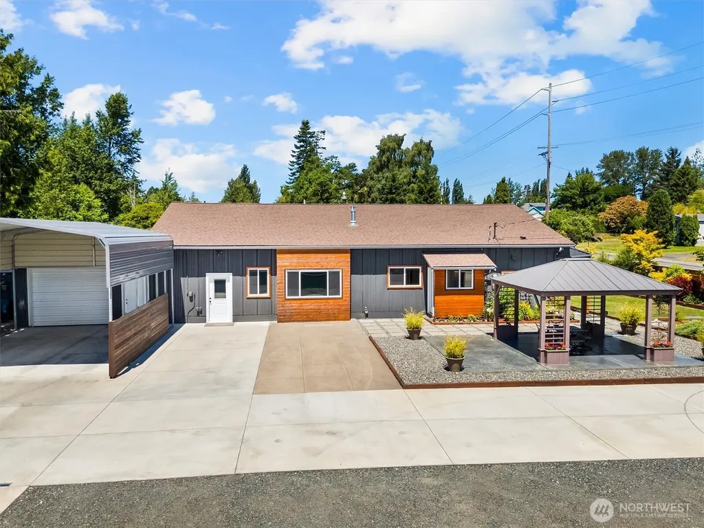 3275 Bennett Drive Bellingham WA 98225