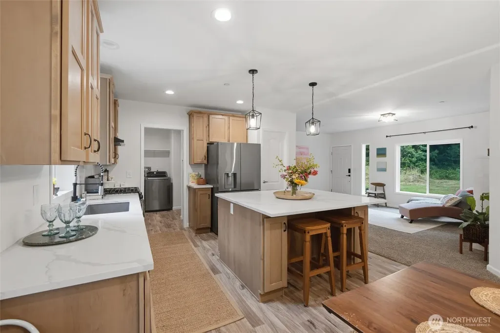 31571 Night Owl Avenue NE Kingston WA 98346