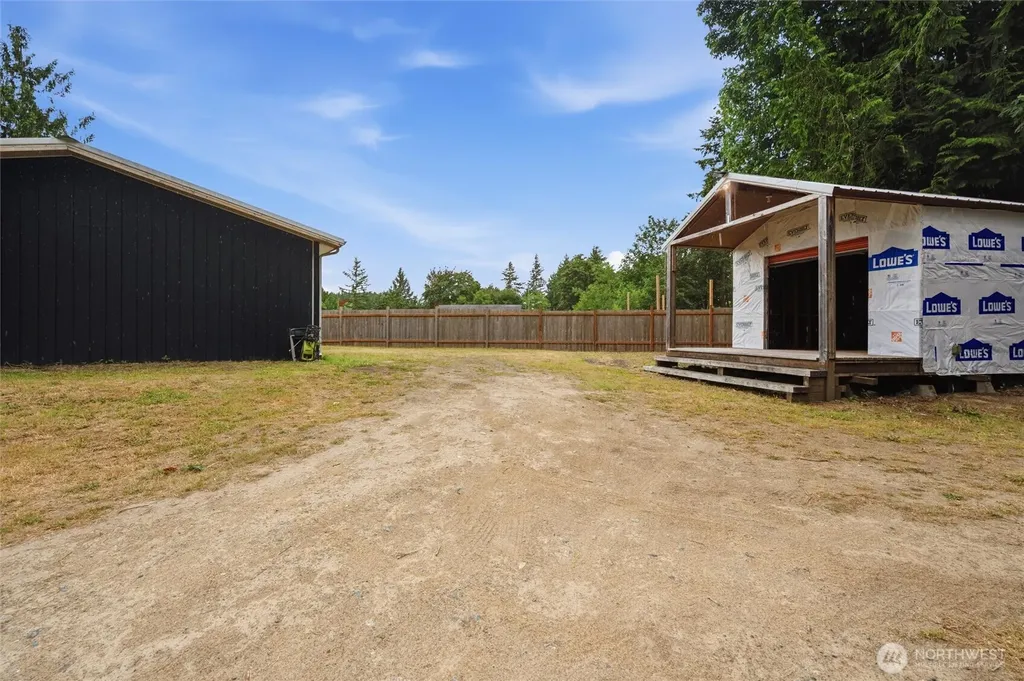 31571 Night Owl Avenue NE Kingston WA 98346