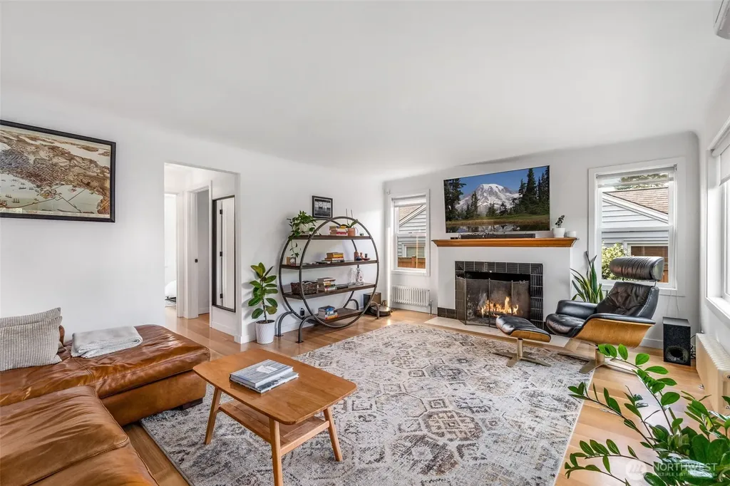 1705 N 82nd Street Seattle WA 98103