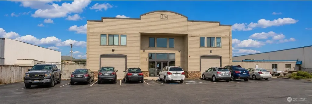 327 C Street NW Auburn WA 98001