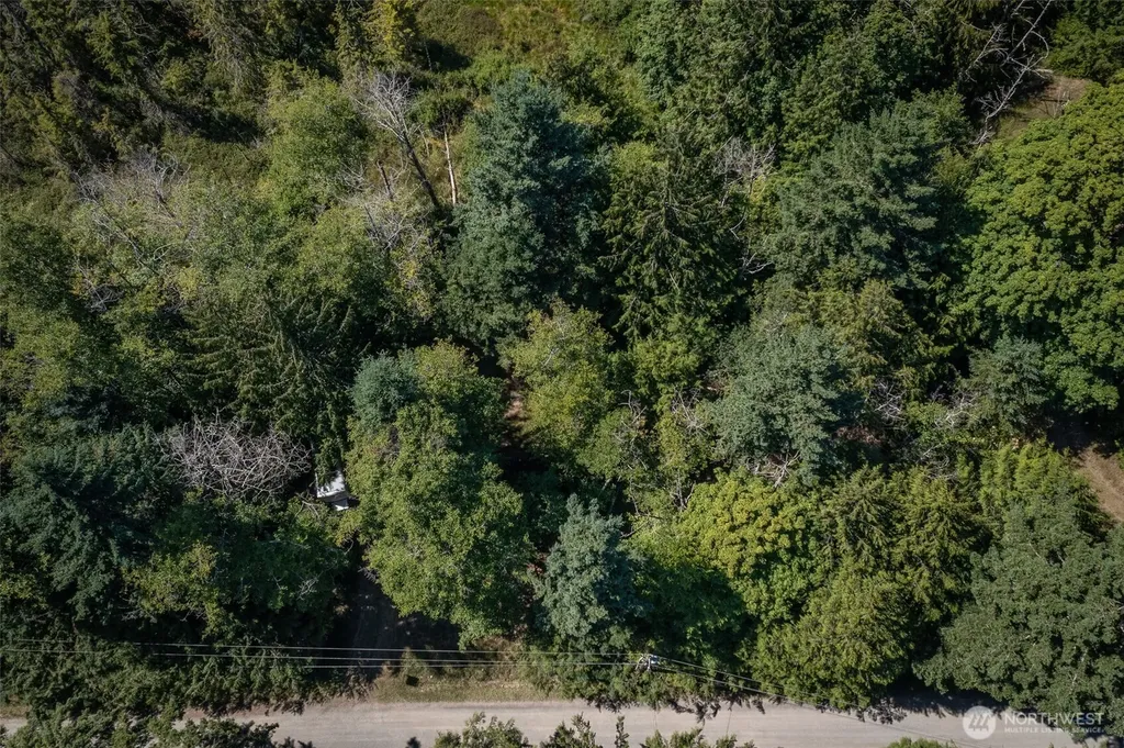 730 E Madrona Boulevard NW Lakebay WA 98349