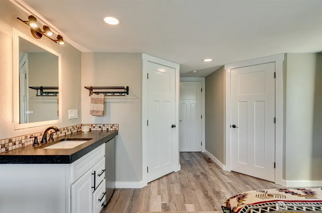 39100 NW Pacific Highway NW Woodland WA 98674