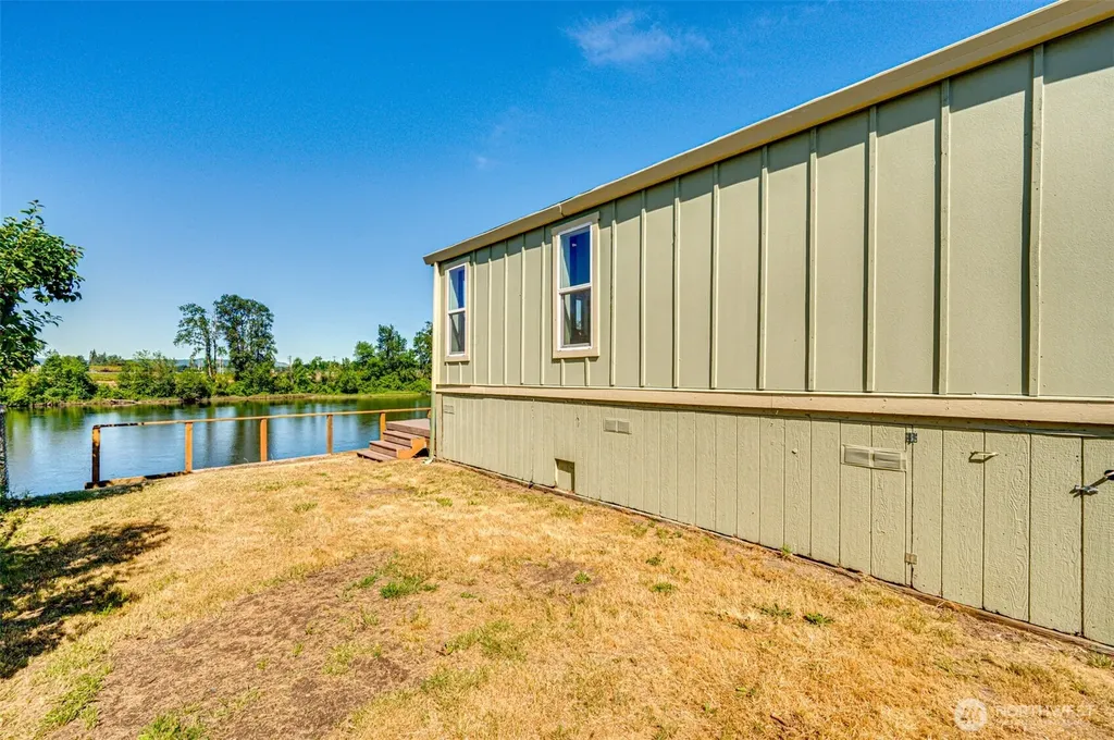 39100 NW Pacific Highway NW Woodland WA 98674