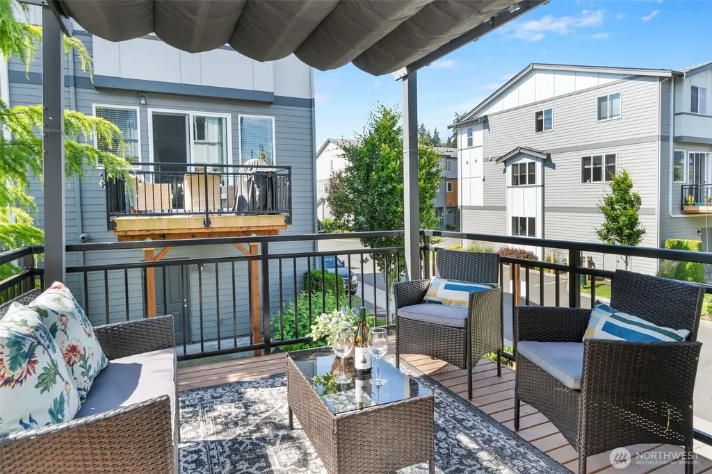 19315 36th Avenue SE Bothell WA 98012