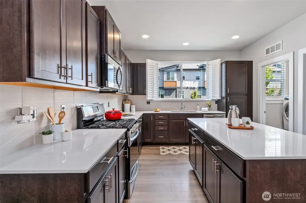19315 36th Avenue SE Bothell WA 98012