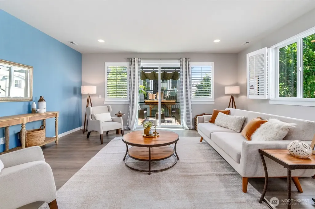 19315 36th Avenue SE Bothell WA 98012