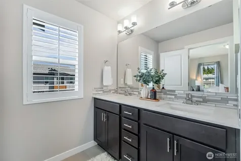 19315 36th Avenue SE Bothell WA 98012