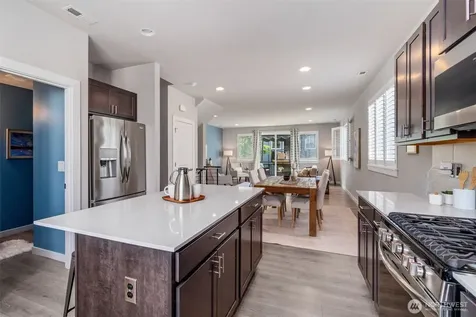19315 36th Avenue SE Bothell WA 98012