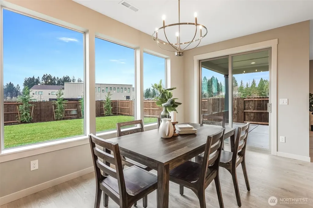 225 E 24th Avenue La Center WA 98629