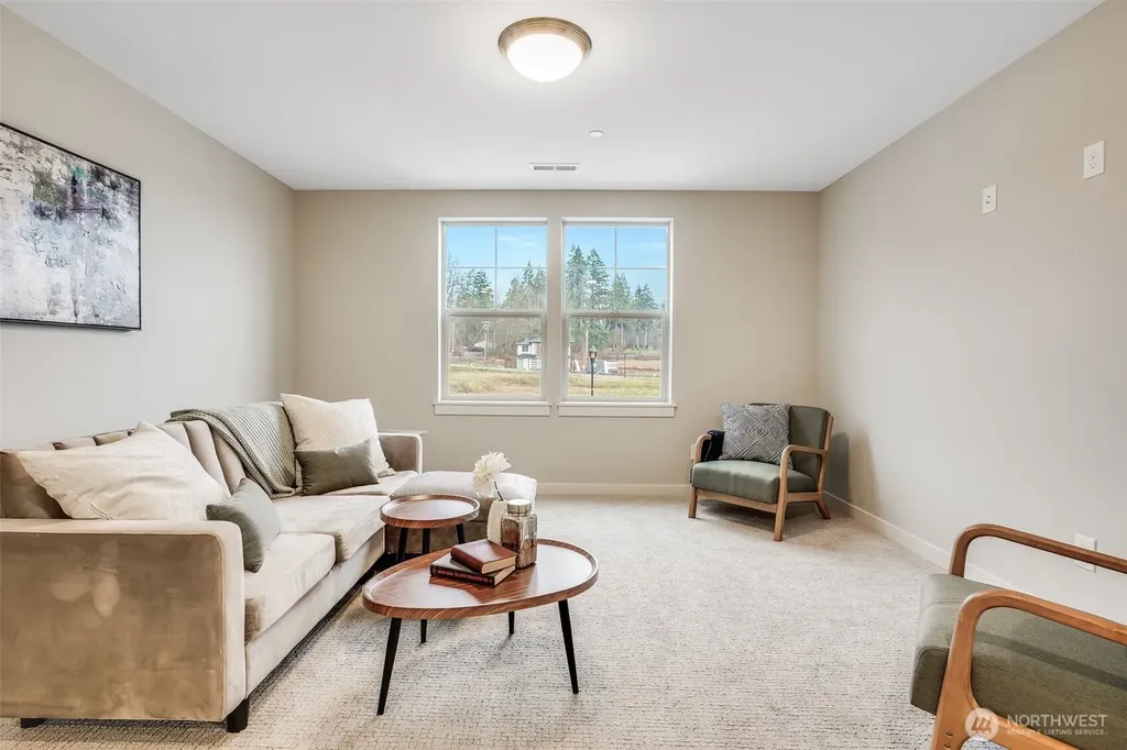 225 E 24th Avenue La Center WA 98629