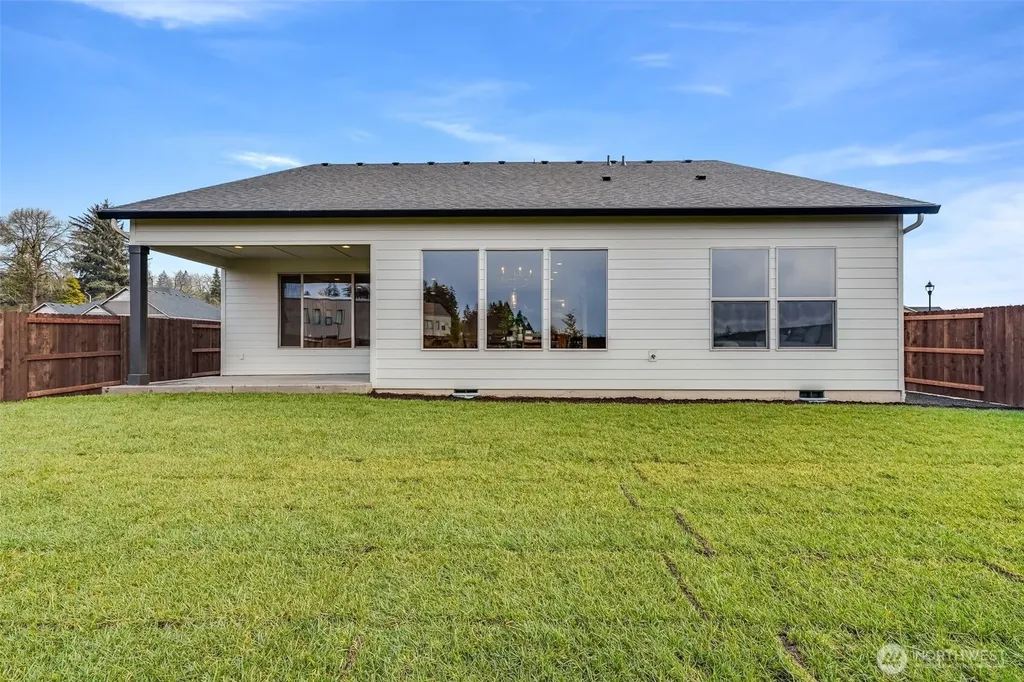 225 E 24th Avenue La Center WA 98629