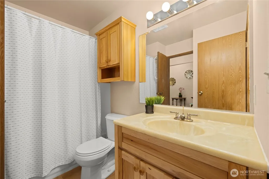 12024 101st Avenue NE Kirkland WA 98034