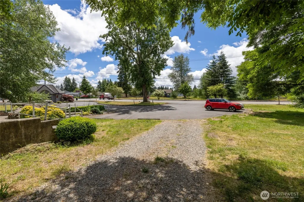 704 W Yelm Avenue Yelm WA 98597