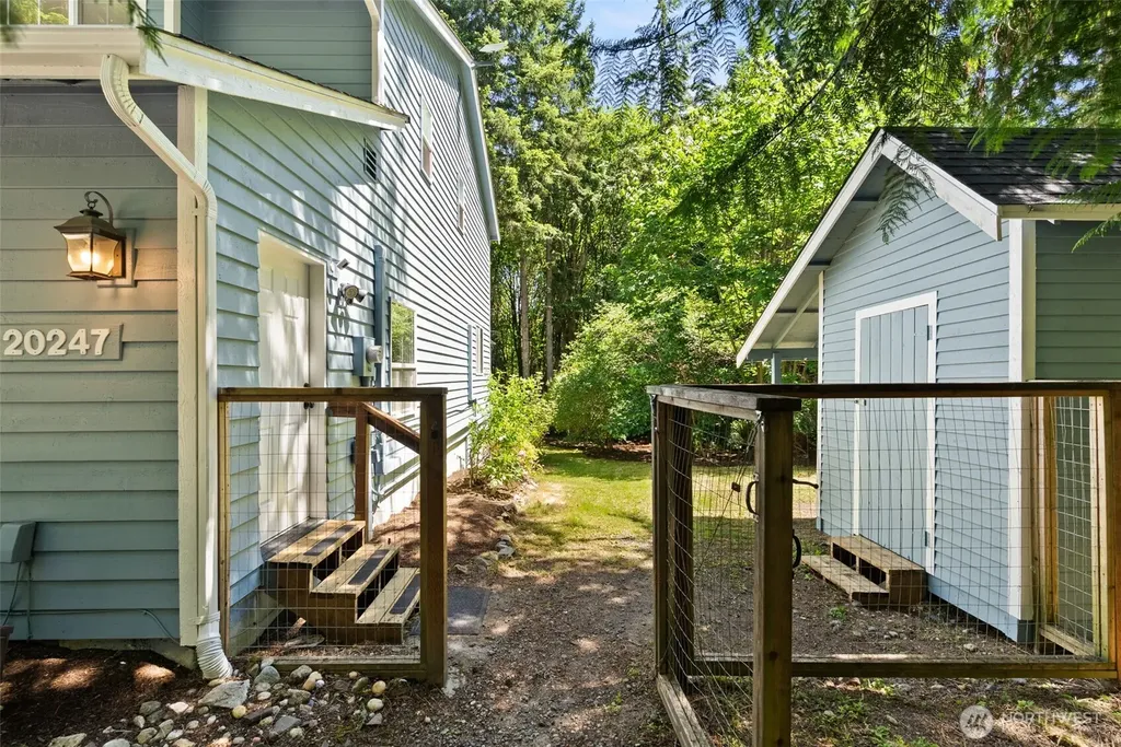 20247 NE Robin Lane Suquamish WA 98392