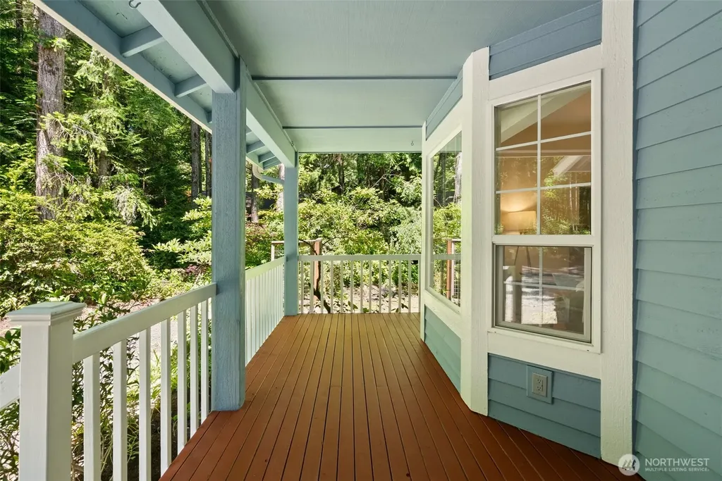 20247 NE Robin Lane Suquamish WA 98392