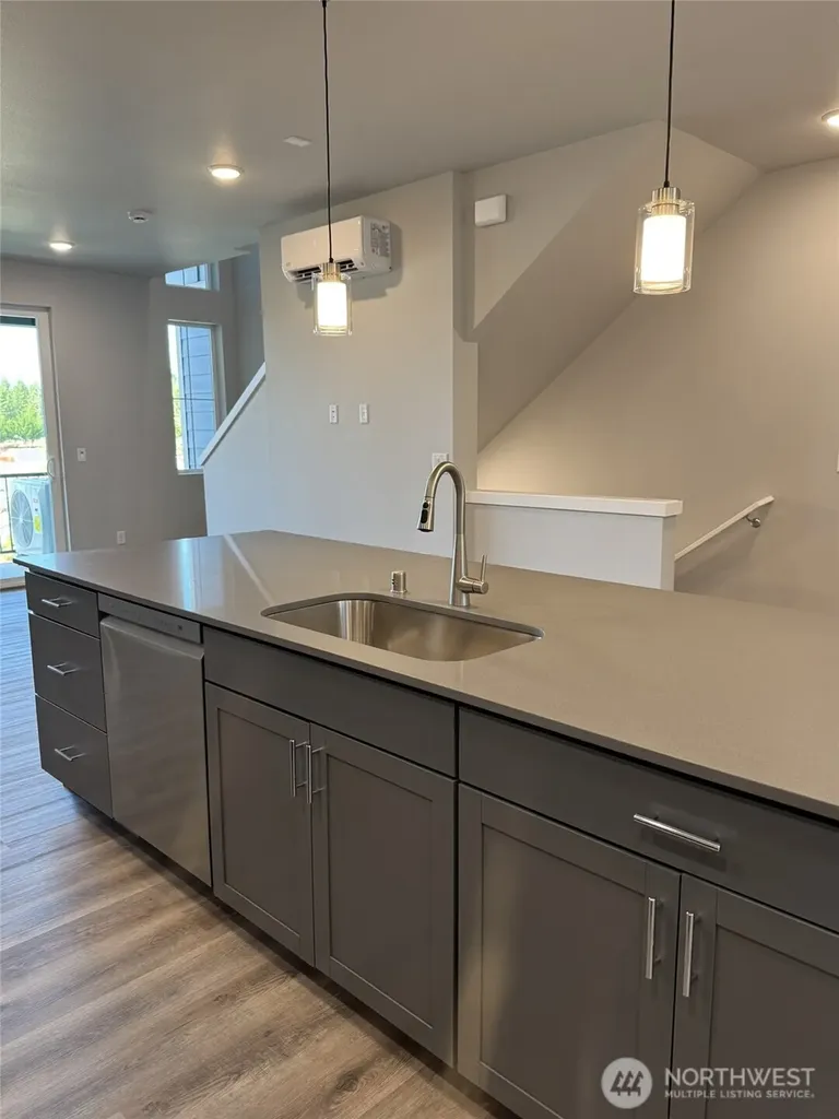23340 Franklin Circle Black Diamond WA 98010