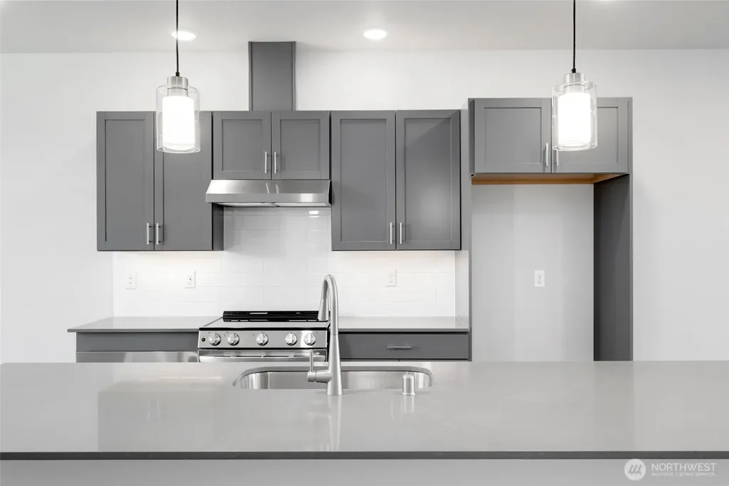 23340 Franklin Circle Black Diamond WA 98010