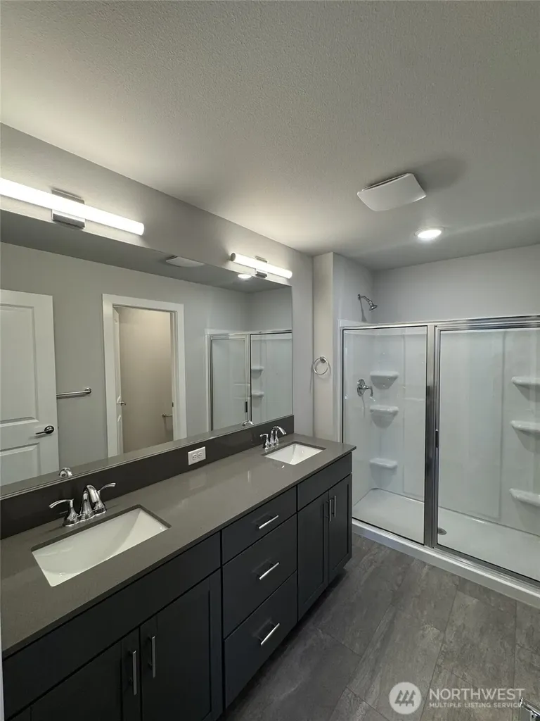 23340 Franklin Circle Black Diamond WA 98010