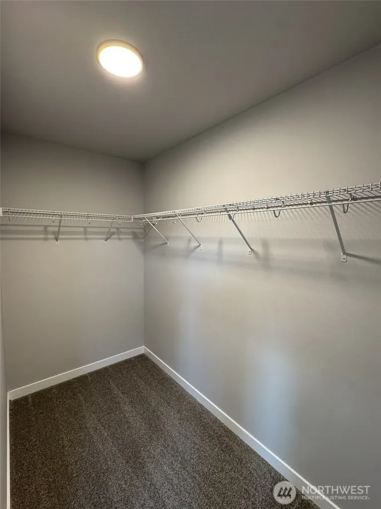 23340 Franklin Circle Black Diamond WA 98010
