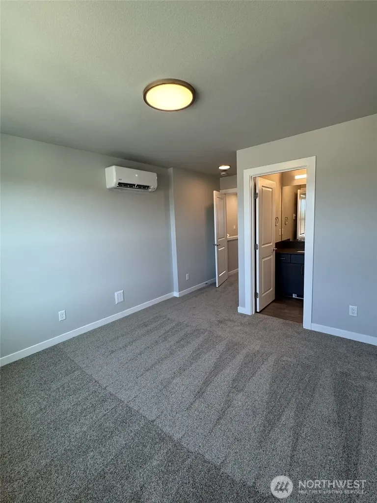 23340 Franklin Circle Black Diamond WA 98010