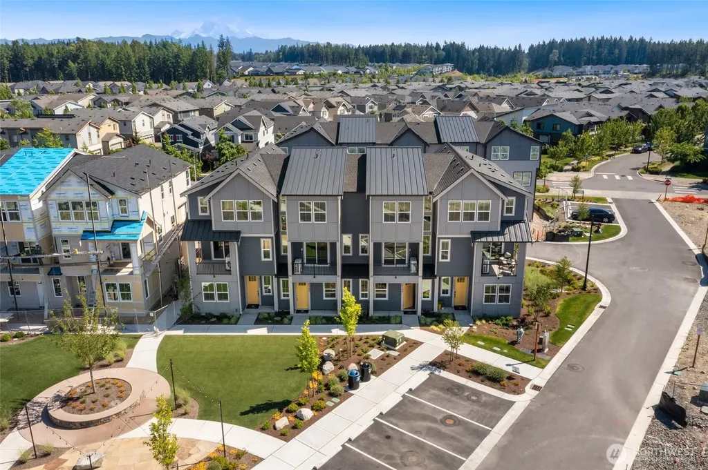 23340 Franklin Circle Black Diamond WA 98010
