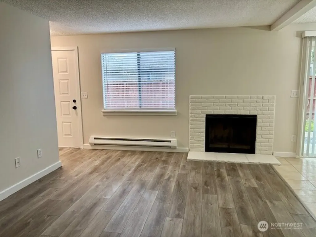 911 30th Street NE Auburn WA 98002