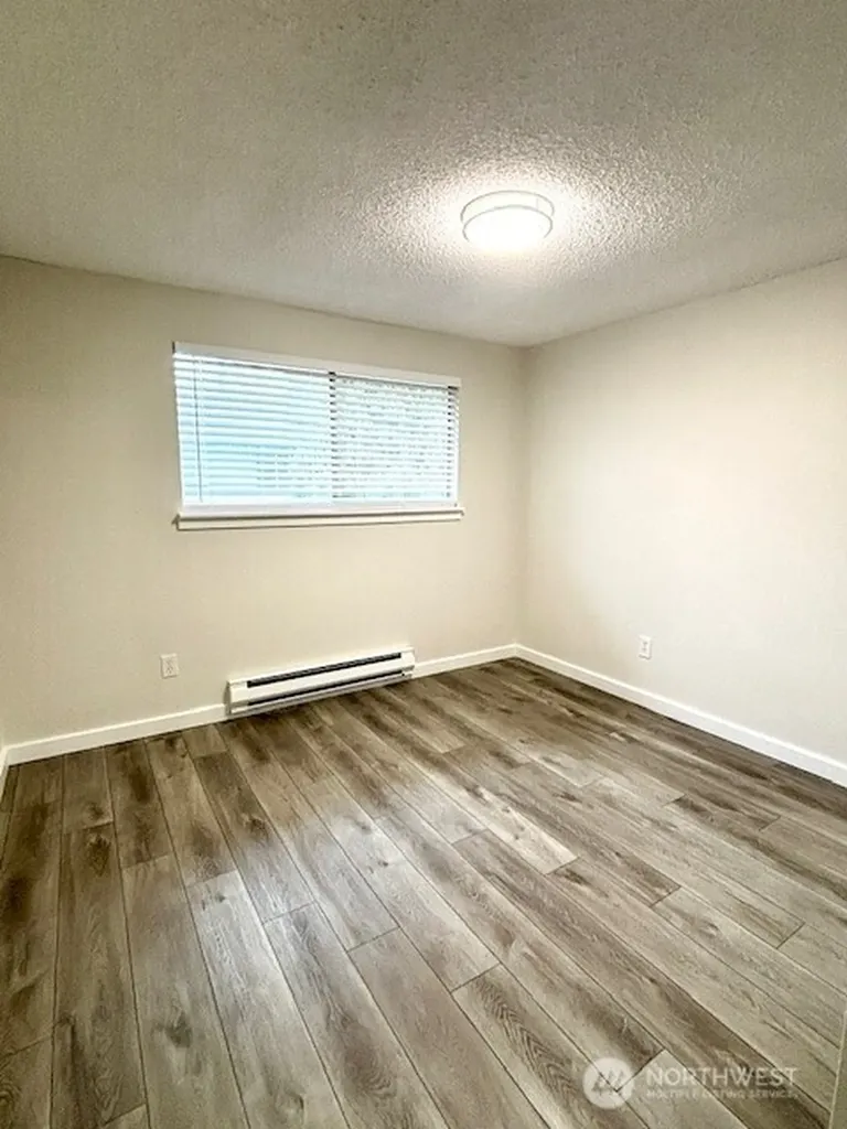 911 30th Street NE Auburn WA 98002