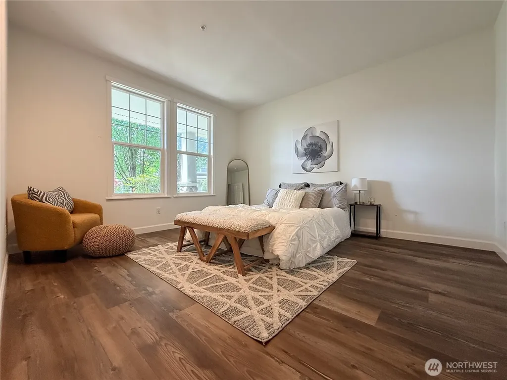 12208 NE 24th Street Bellevue WA 98005