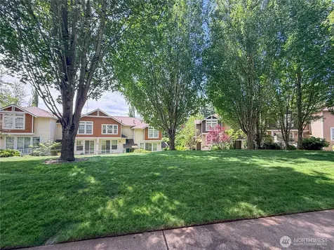 12208 NE 24th Street Bellevue WA 98005