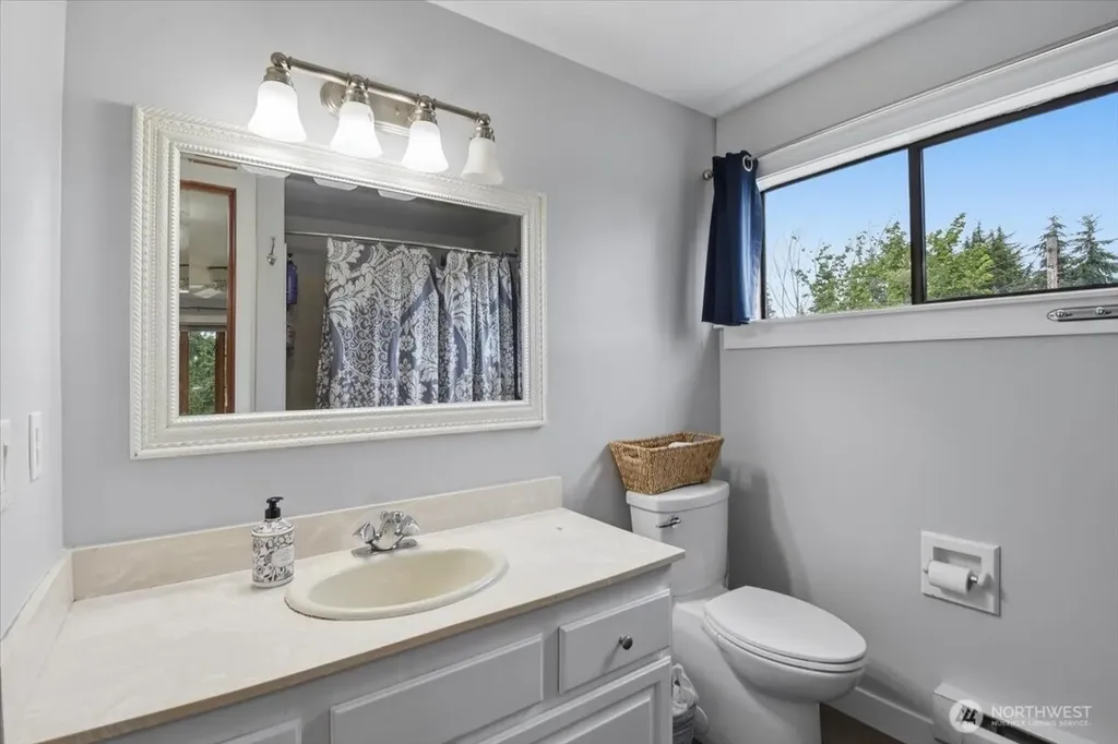 3115 204th Street SW Lynnwood WA 98036