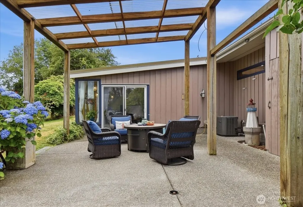 3115 204th Street SW Lynnwood WA 98036