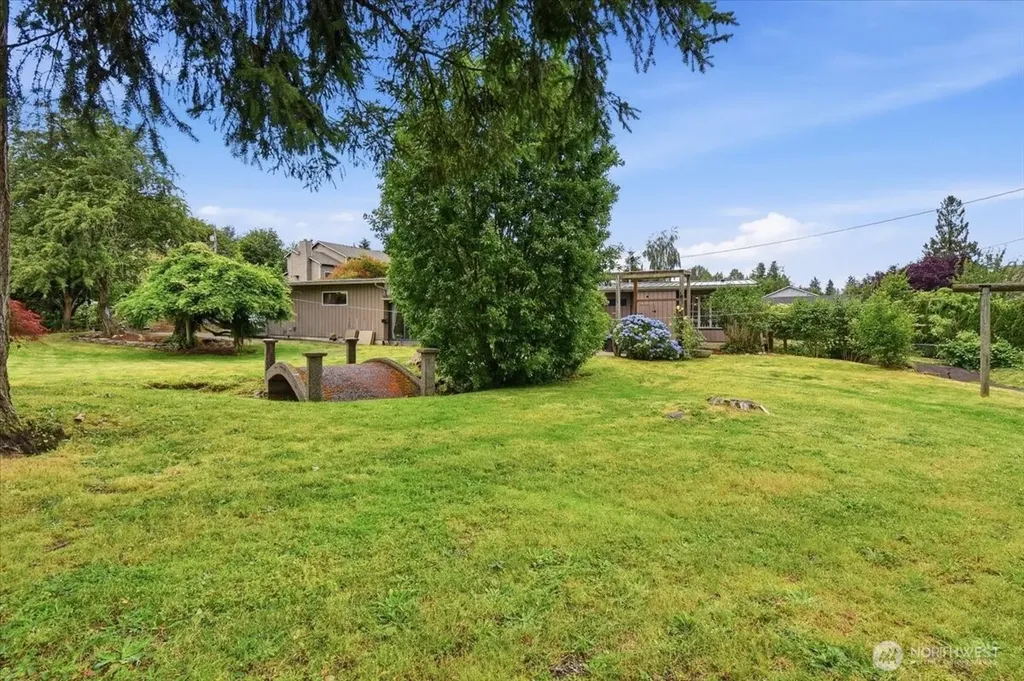 3115 204th Street SW Lynnwood WA 98036