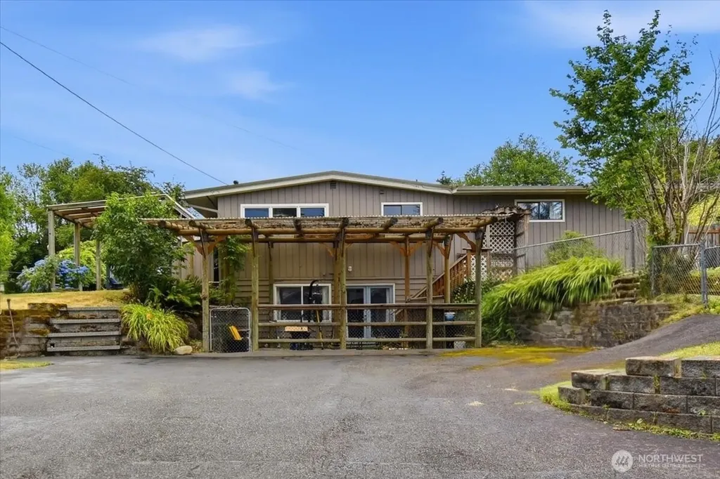 3115 204th Street SW Lynnwood WA 98036