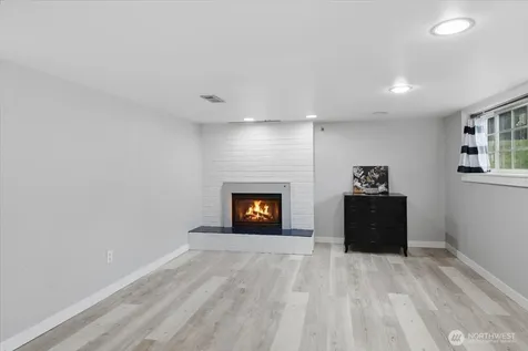 3115 204th Street SW Lynnwood WA 98036