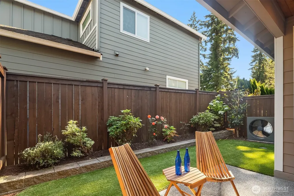 21224 82nd Place W Edmonds WA 98026