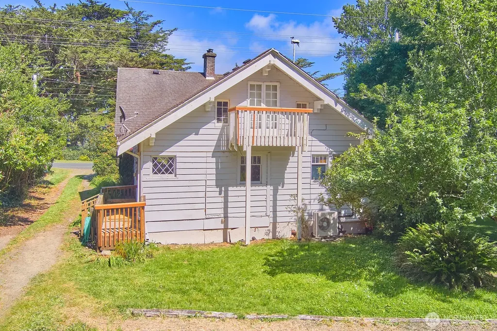 26405 Sandridge Road Ocean Park WA 98640