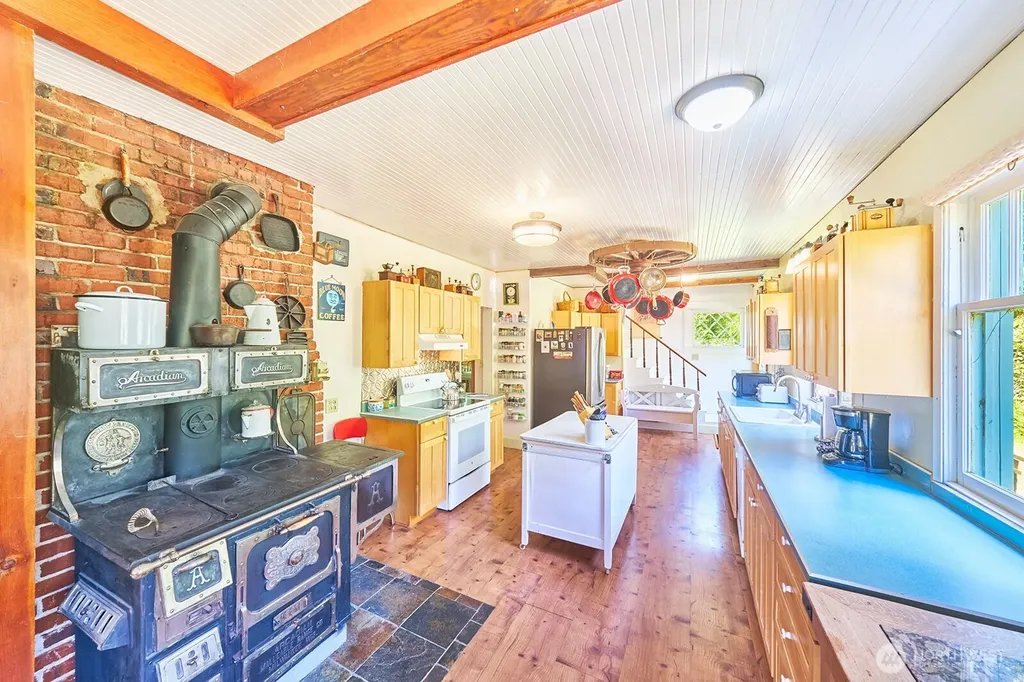26405 Sandridge Road Ocean Park WA 98640